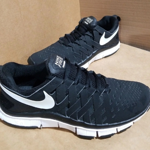 nike free run trainer